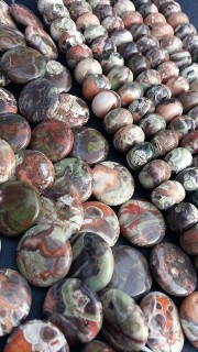 Gorgeous crystals in amazing transeasonal colors at trunk show prices now ongoing for who knows how long. You simply must stop in frequently as we have shipments arriving daily. 